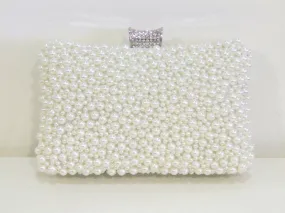 Brea Pearl Clutch (Ivory)