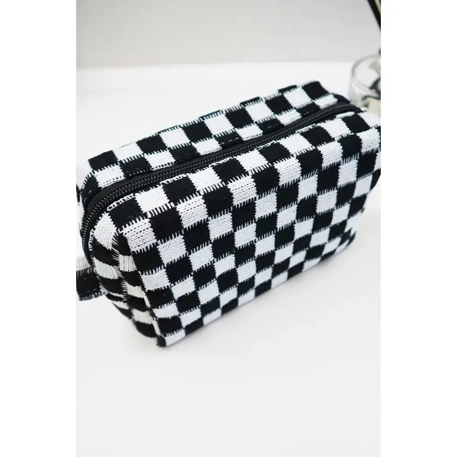 Checkered Knitted Cosmetic Bag