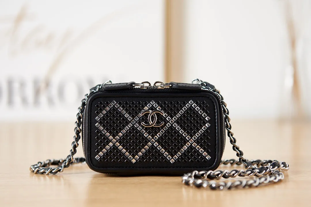 CHL Crystal Small Vanity with Chain Black/Silver Bag For Women 10cm/4in