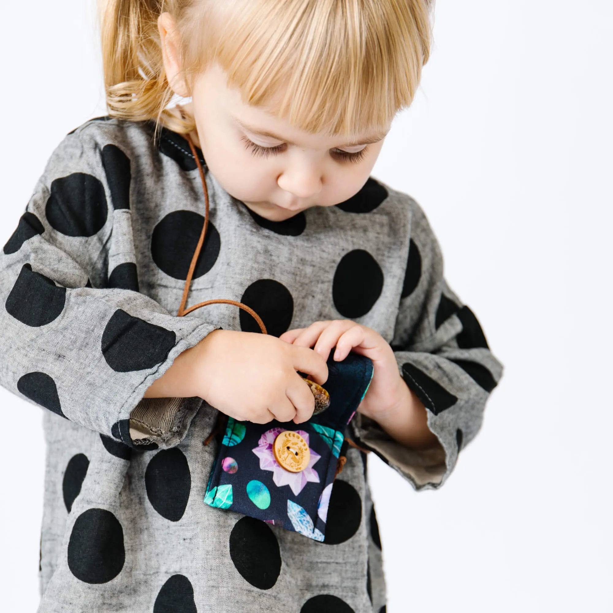 Crystal Bag for Kids: Carry Your Treasures Everywhere