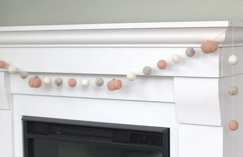 Felt Pumpkin Garland- Pink & Gray