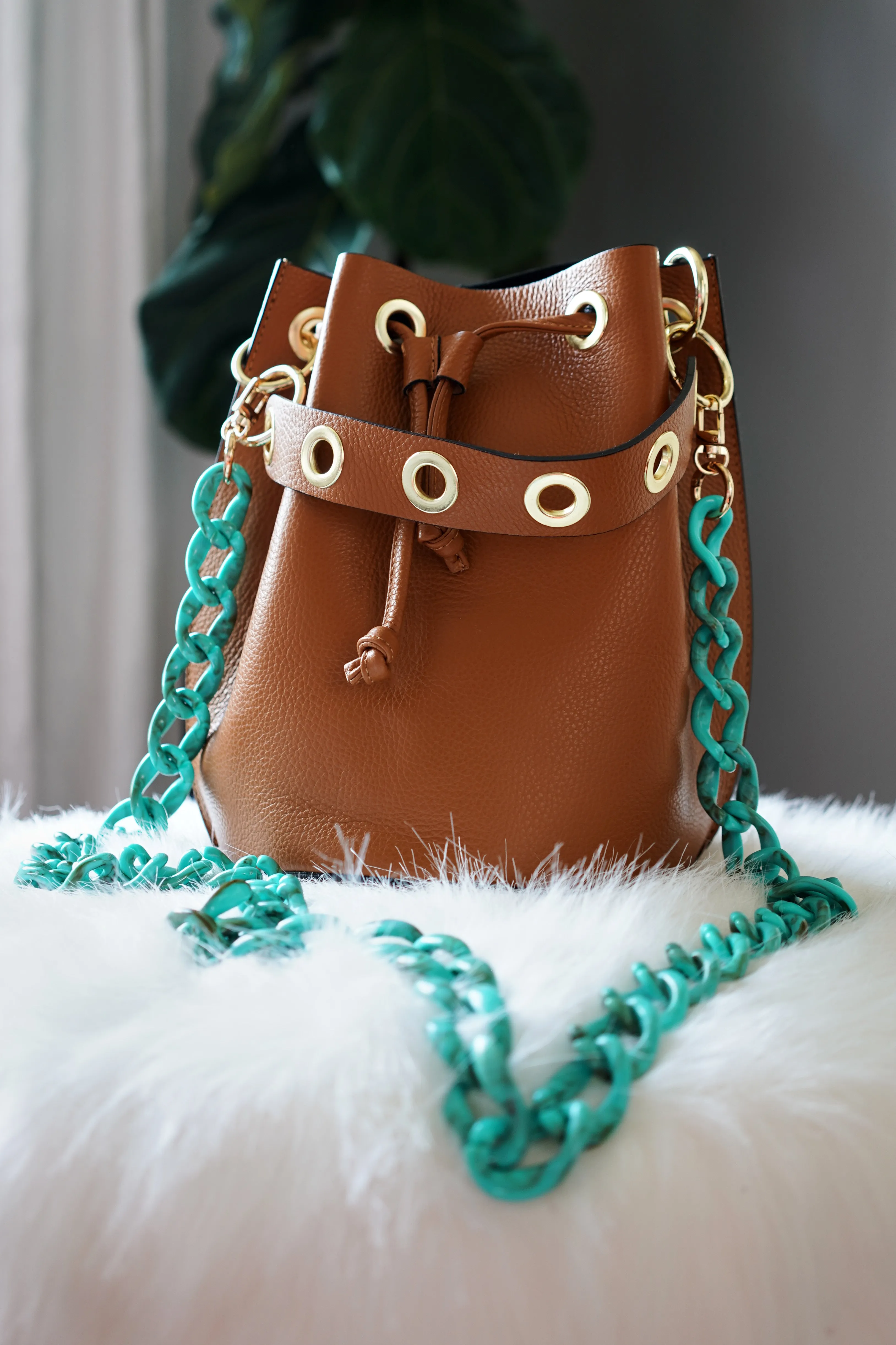 Fritz Italian Leather Bucket Bag Camel