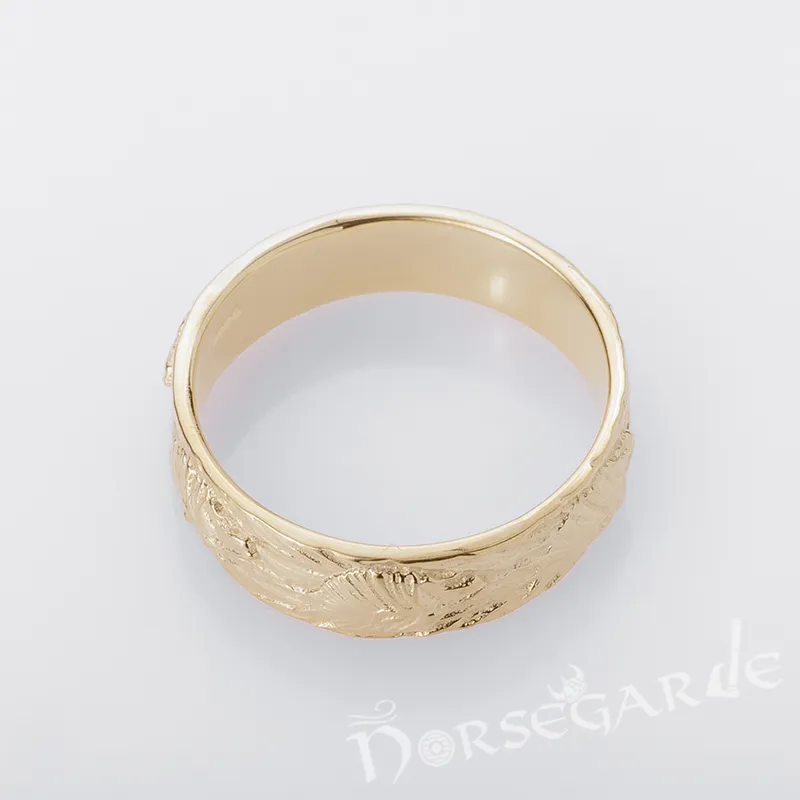 Handcrafted Wolf Ornament Band - Gold