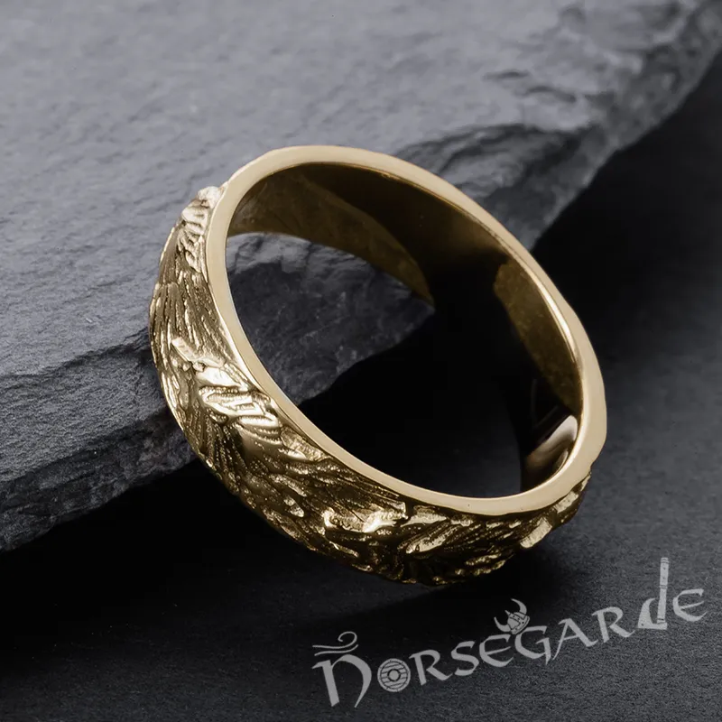 Handcrafted Wolf Ornament Band - Gold