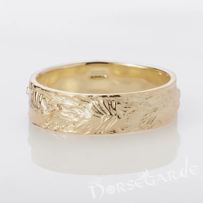 Handcrafted Wolf Ornament Band - Gold