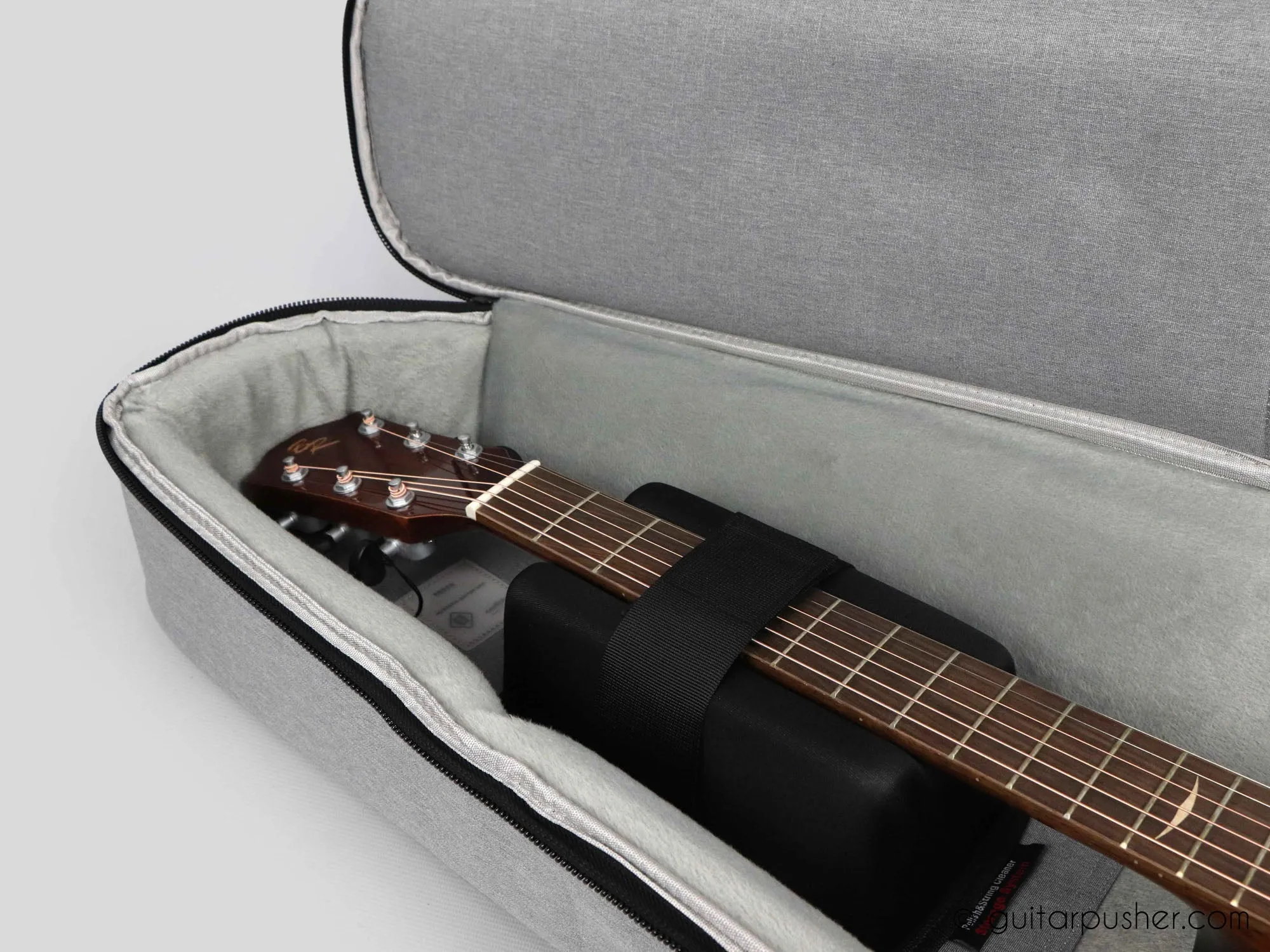 Kavaborg LUX A Premium Acoustic Guitar /Semi-Hollow Gig Bag