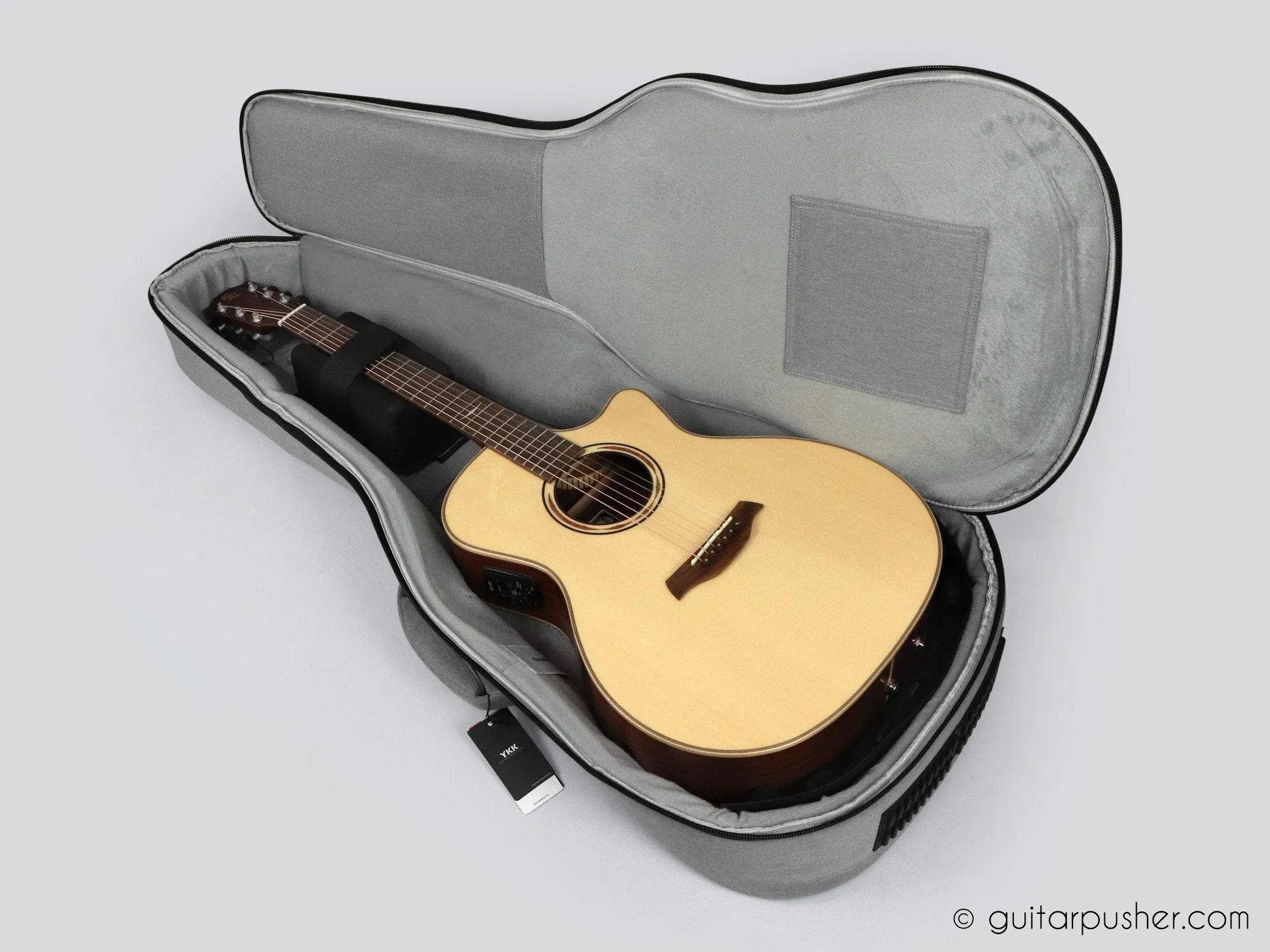 Kavaborg LUX A Premium Acoustic Guitar /Semi-Hollow Gig Bag