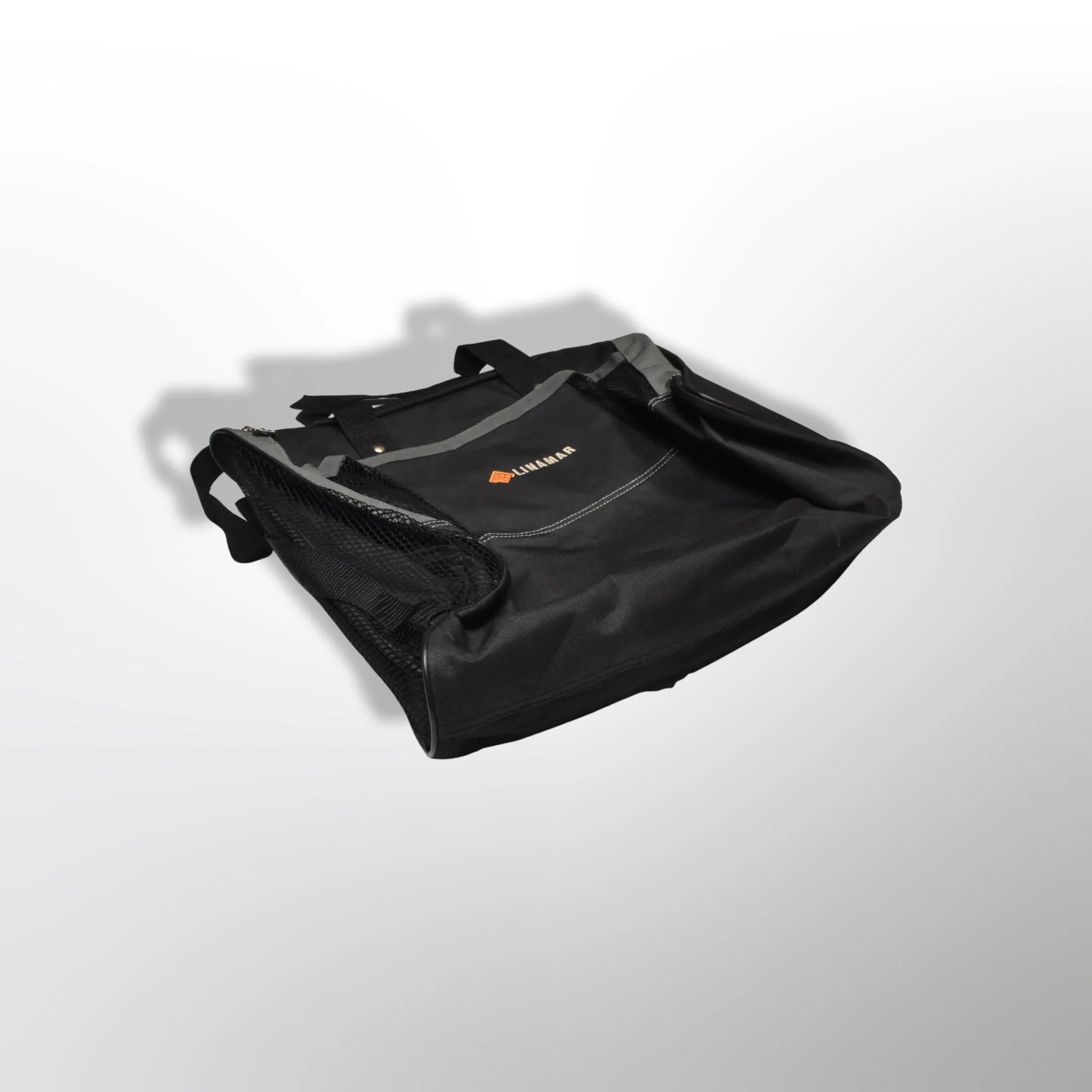 Linamar Deluxe Sports Bag