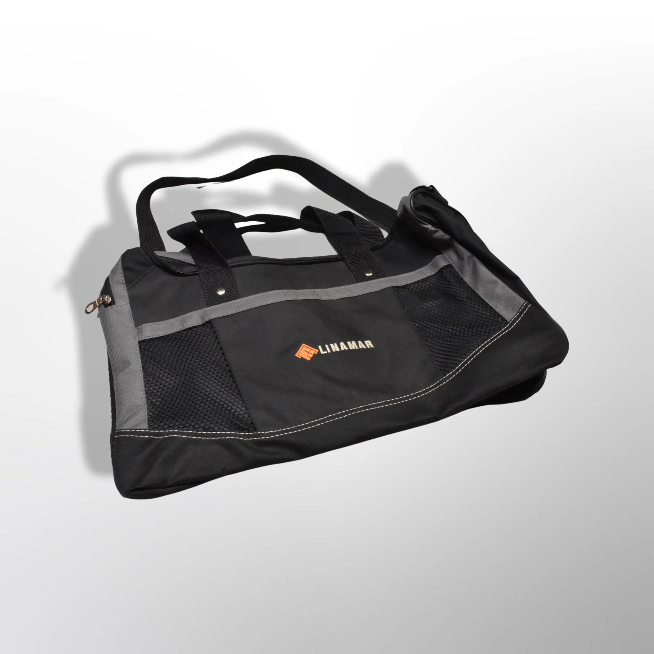 Linamar Deluxe Sports Bag