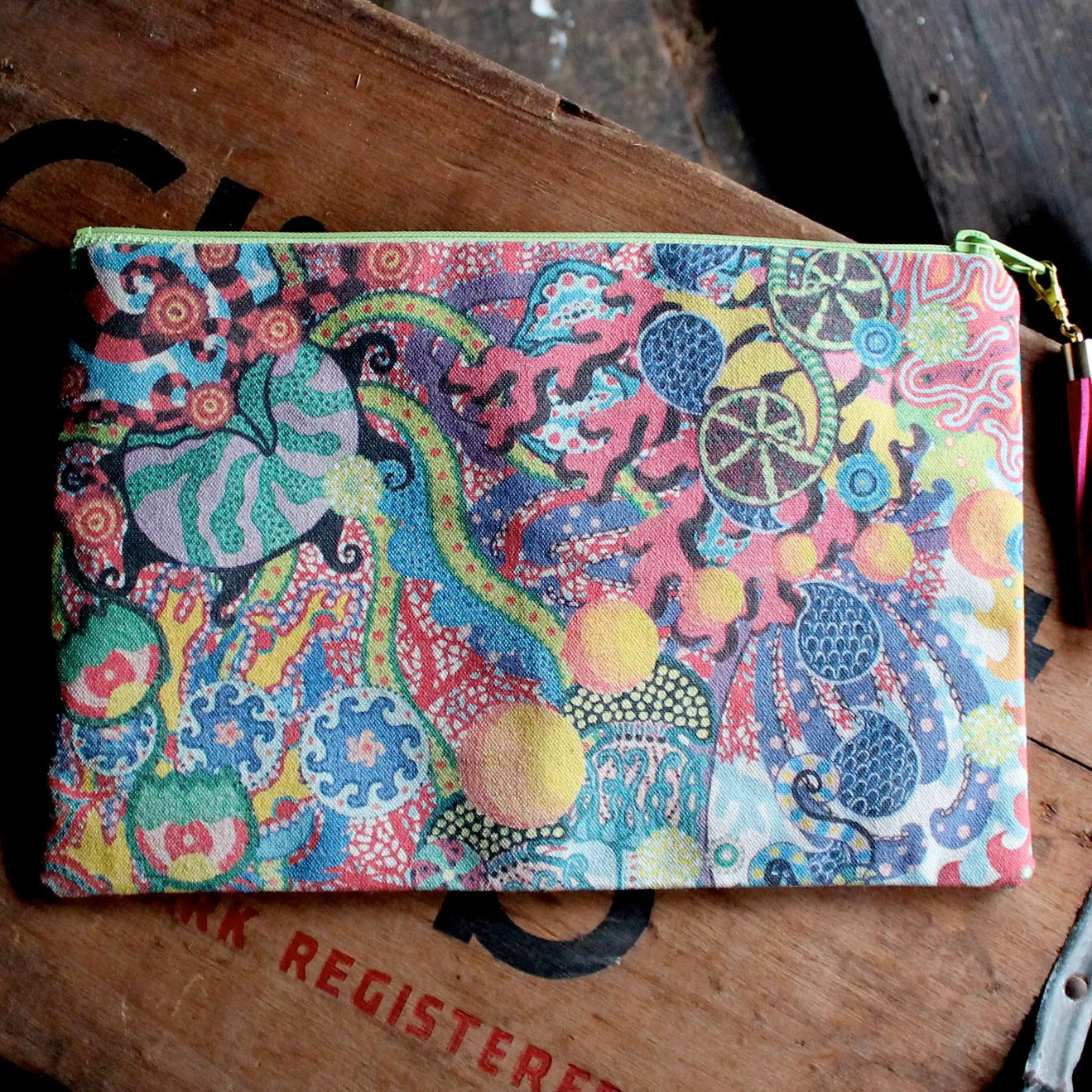 Underwater Painting clutch bag