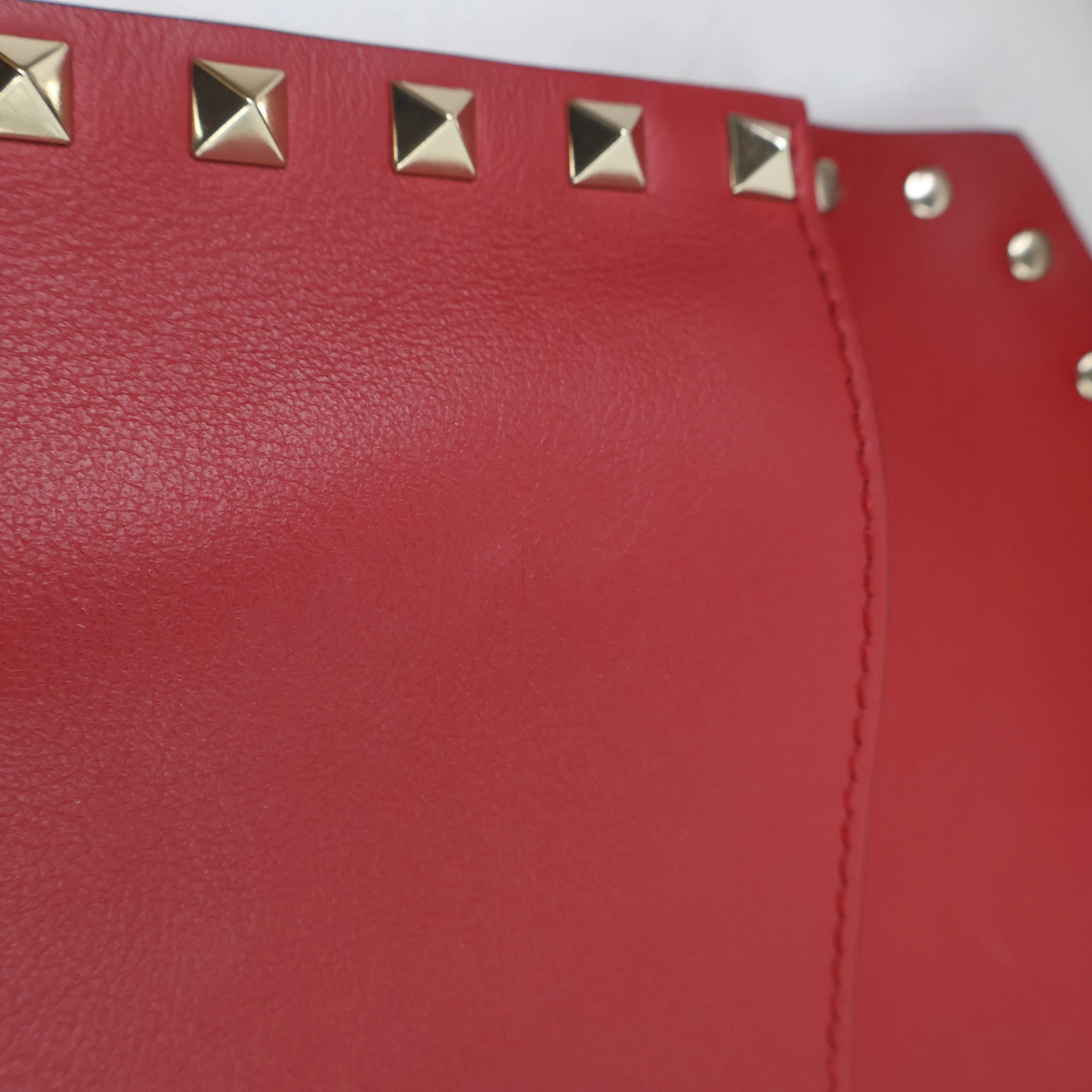 Valentino Large Rockstud Envolope Clutch Red